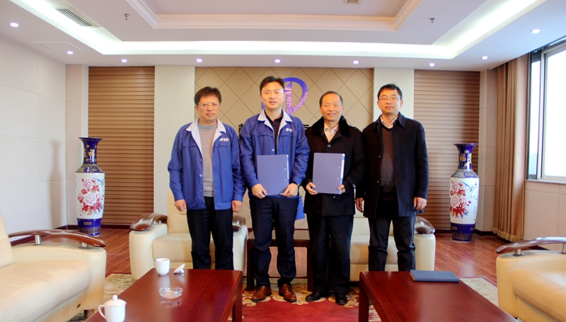 真誠合作 共創(chuàng)輝煌——GRAD山東格瑞德集團有限公司與上海斯圖華納空調(diào)設(shè)備有限公司簽訂品牌合作運營協(xié)議書